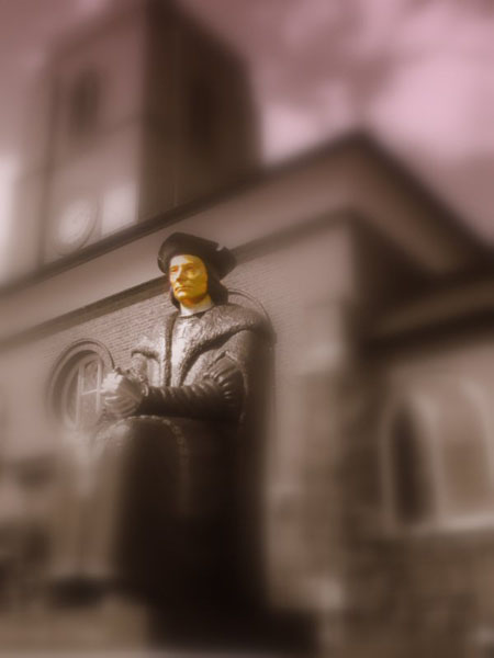 Thomas More's statue at the Chelsea Old Church